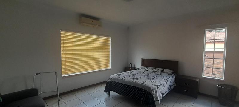To Let 3 Bedroom Property for Rent in Thatchfield Gauteng