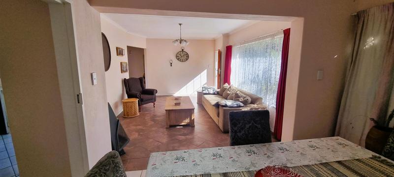 4 Bedroom Property for Sale in Eldoraigne Gauteng