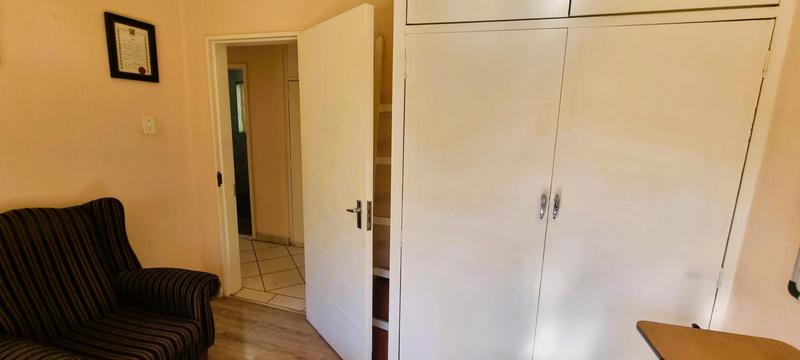 4 Bedroom Property for Sale in Eldoraigne Gauteng