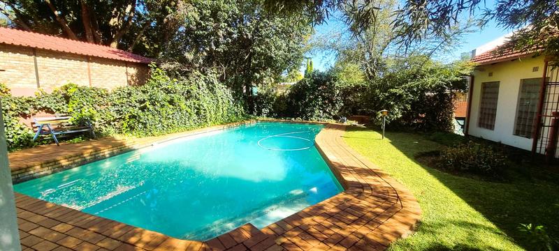 4 Bedroom Property for Sale in Eldoraigne Gauteng