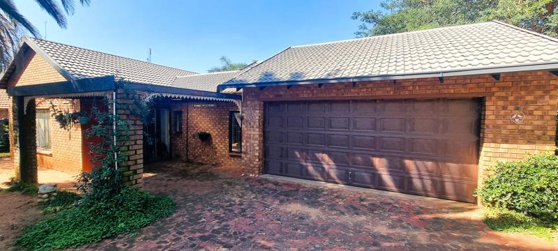 3 Bedroom Property for Sale in Rooihuiskraal Gauteng
