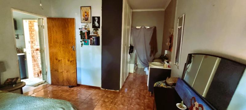 3 Bedroom Property for Sale in Rooihuiskraal Gauteng
