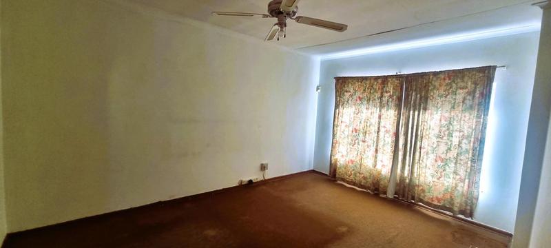 4 Bedroom Property for Sale in Wierda Park Gauteng