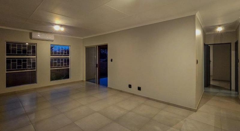 2 Bedroom Property for Sale in Amberfield Gauteng
