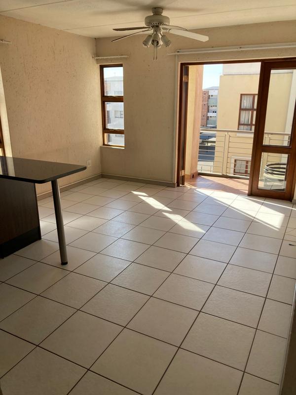 To Let 1 Bedroom Property for Rent in Ferndale Gauteng