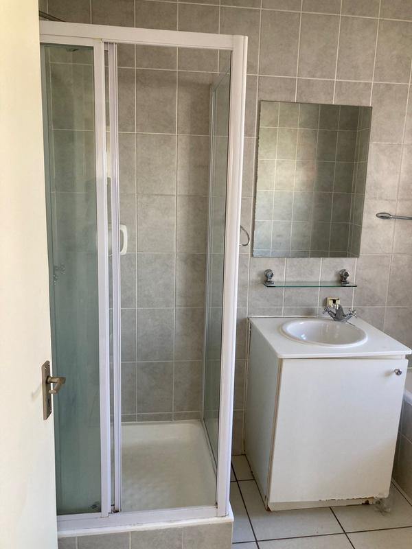 To Let 1 Bedroom Property for Rent in Ferndale Gauteng