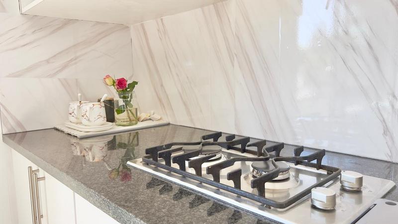 To Let 1 Bedroom Property for Rent in Blairgowrie Gauteng