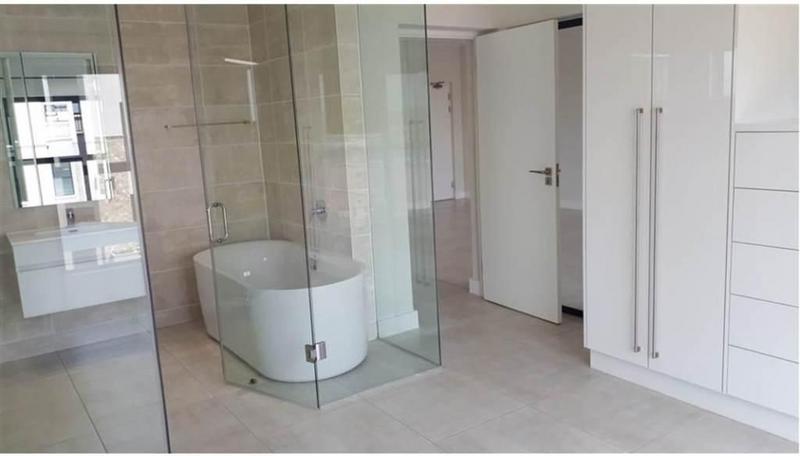 To Let 2 Bedroom Property for Rent in Waterfall Gauteng