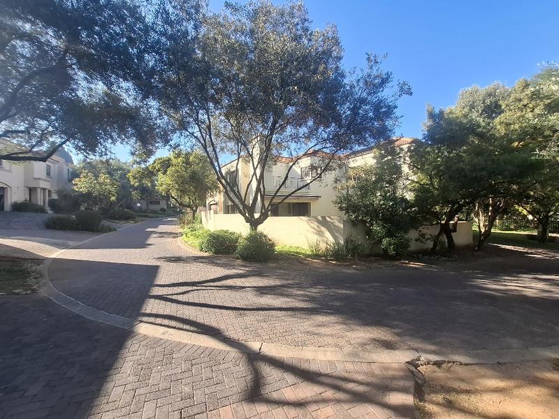 To Let 3 Bedroom Property for Rent in Douglasdale Gauteng
