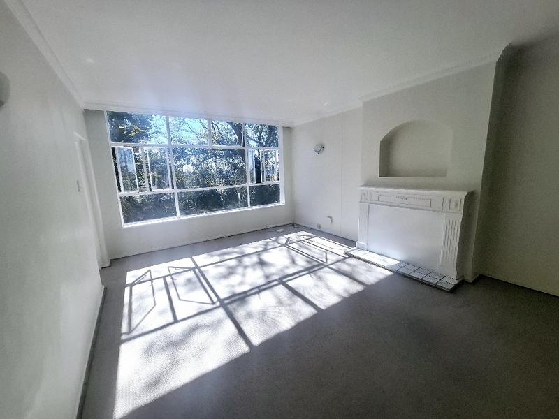 To Let 3 Bedroom Property for Rent in Sandown Gauteng