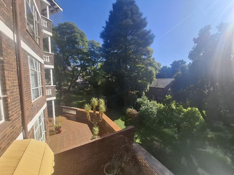 To Let 3 Bedroom Property for Rent in Sandown Gauteng