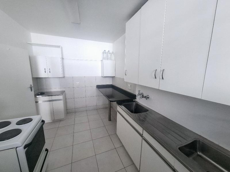 To Let 3 Bedroom Property for Rent in Sandown Gauteng