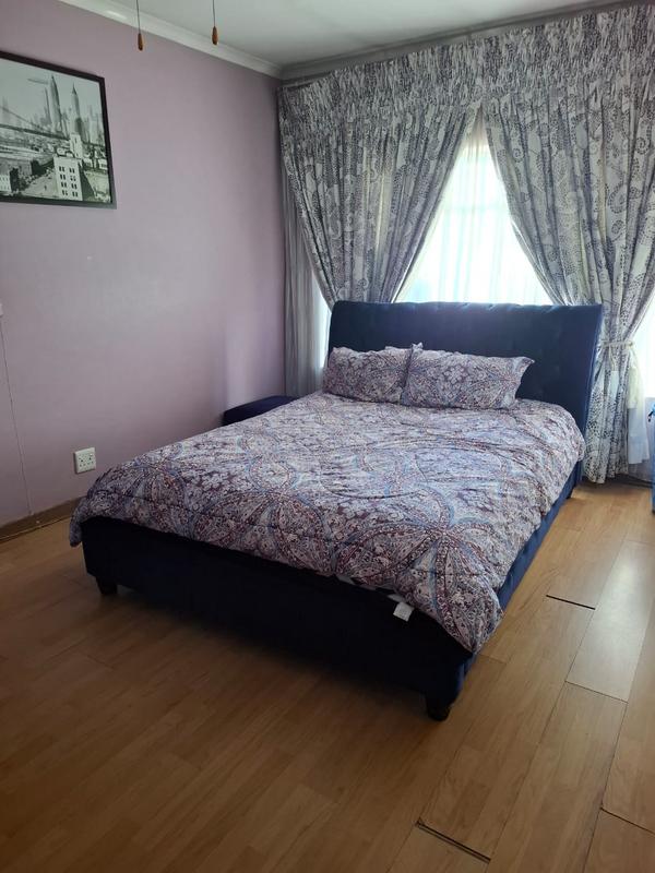 To Let 4 Bedroom Property for Rent in Waterkloof Ridge Gauteng