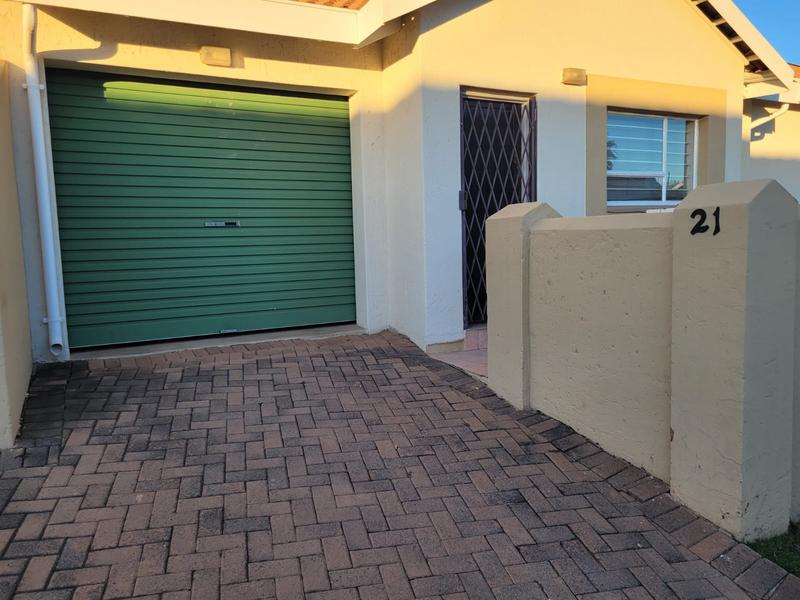 To Let 2 Bedroom Property for Rent in Vanderbijlpark SE 3 Gauteng
