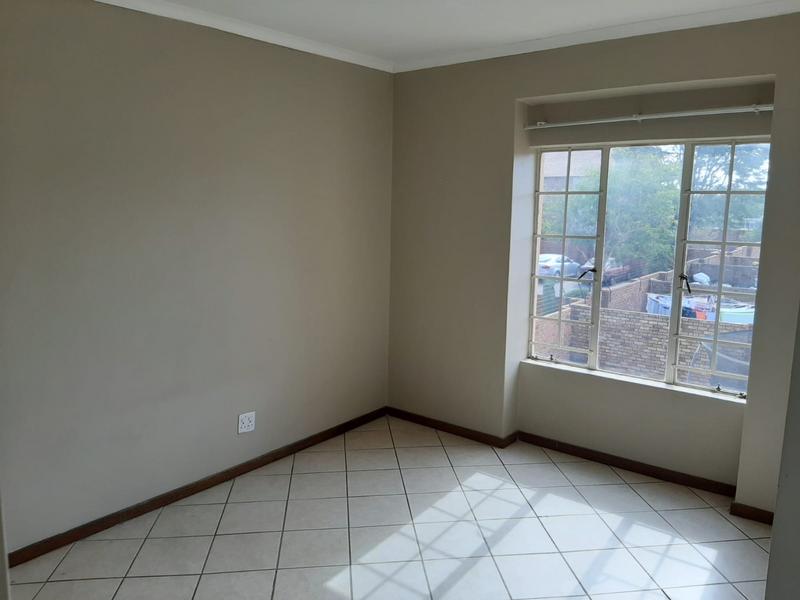 To Let 2 Bedroom Property for Rent in Mooikloof Ridge Gauteng