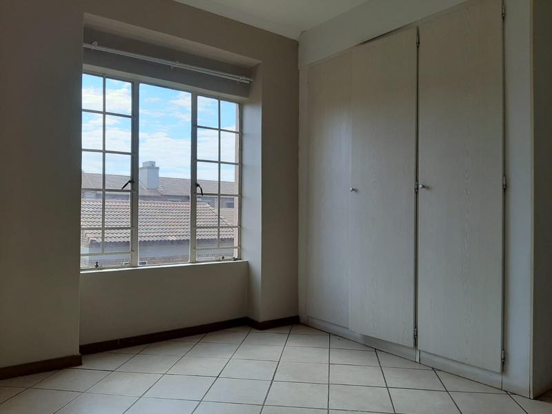 To Let 2 Bedroom Property for Rent in Mooikloof Ridge Gauteng