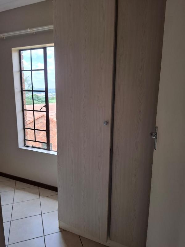 To Let 2 Bedroom Property for Rent in Mooikloof Ridge Gauteng