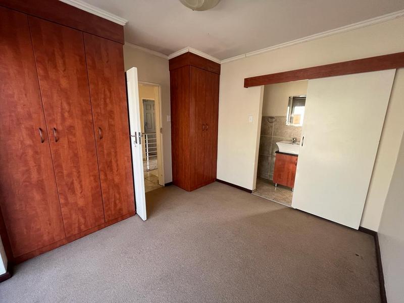 To Let 3 Bedroom Property for Rent in Vanderbijlpark SE 10 Gauteng
