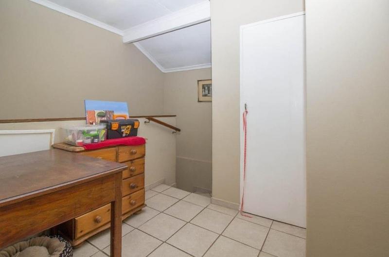 2 Bedroom Property for Sale in Hennopspark Gauteng