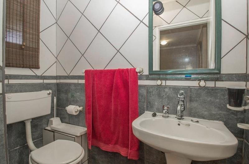 2 Bedroom Property for Sale in Hennopspark Gauteng