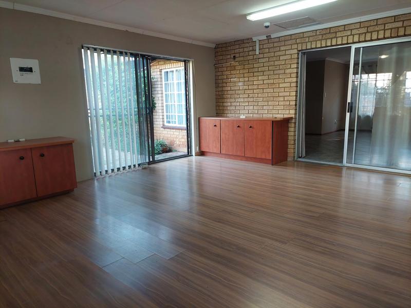 3 Bedroom Property for Sale in Annlin Gauteng