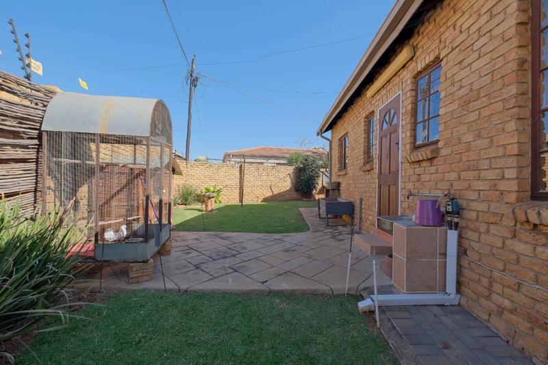 3 Bedroom Property for Sale in Wierdaglen Estate Gauteng