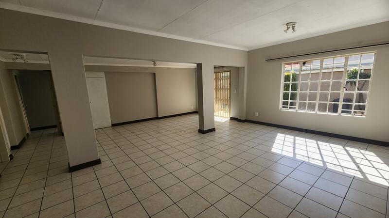 2 Bedroom Property for Sale in Montana Gauteng
