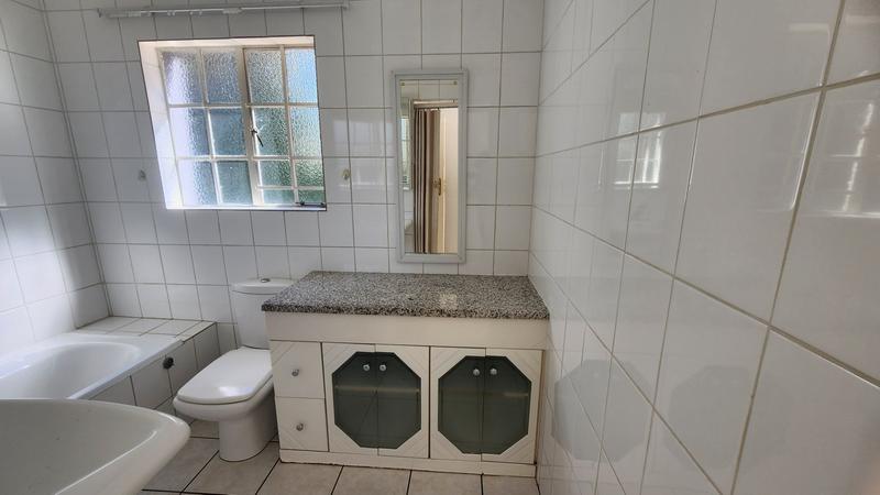 2 Bedroom Property for Sale in Montana Gauteng