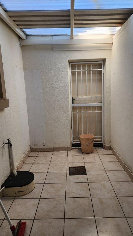 2 Bedroom Property for Sale in Montana Gauteng