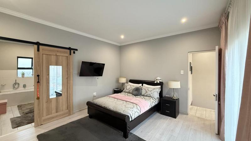 4 Bedroom Property for Sale in Golden Fields Estate Gauteng