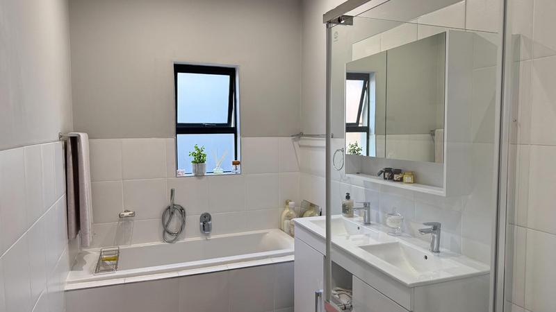 4 Bedroom Property for Sale in Golden Fields Estate Gauteng