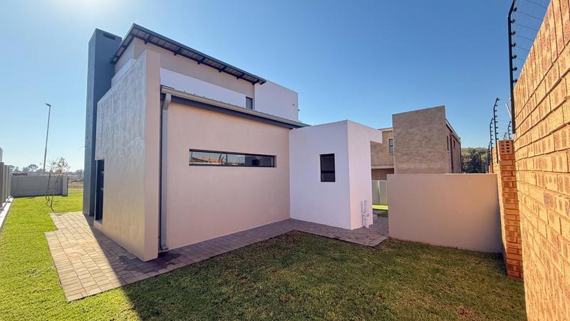 3 Bedroom Property for Sale in Fountainbrook Estate Gauteng