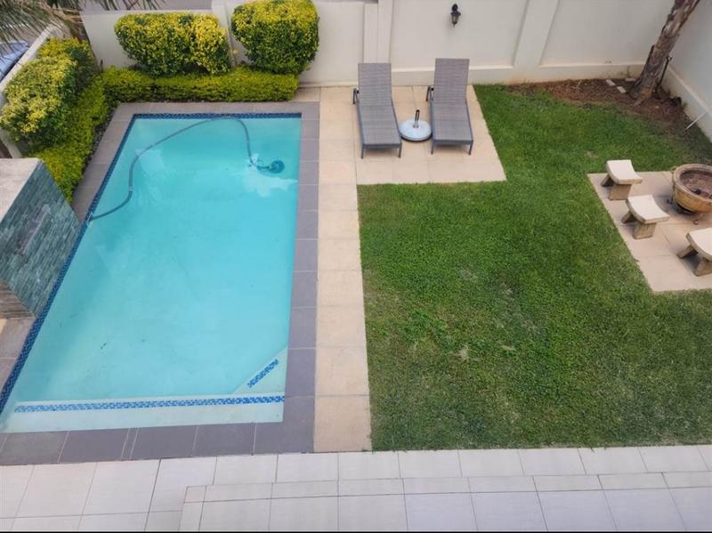 To Let 4 Bedroom Property for Rent in Ruimsig Gauteng