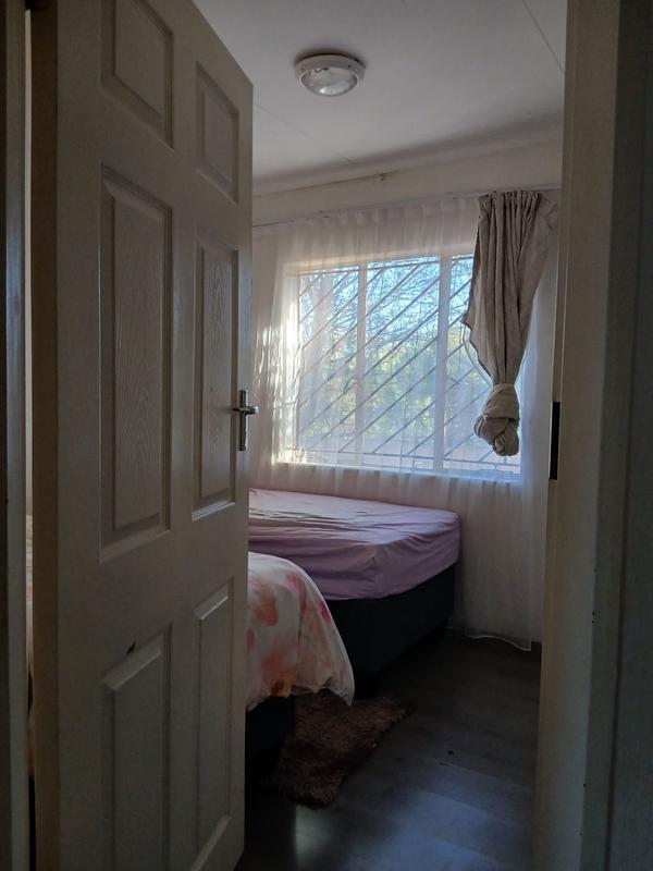To Let 3 Bedroom Property for Rent in Witpoortjie Gauteng