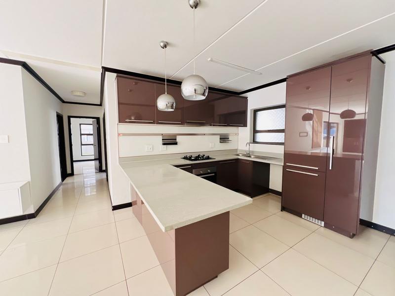 3 Bedroom Property for Sale in Broadacres Gauteng