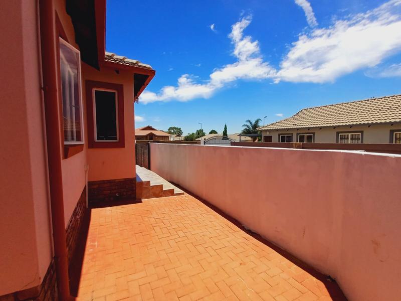 3 Bedroom Property for Sale in Amandasig Gauteng
