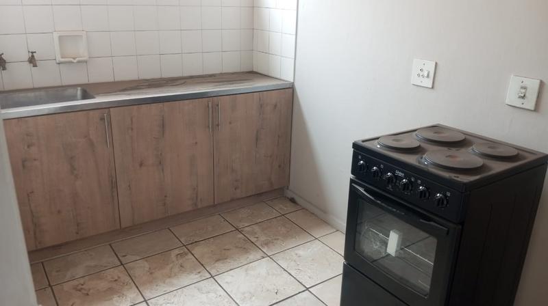 1 Bedroom Property for Sale in Sunnyside Gauteng
