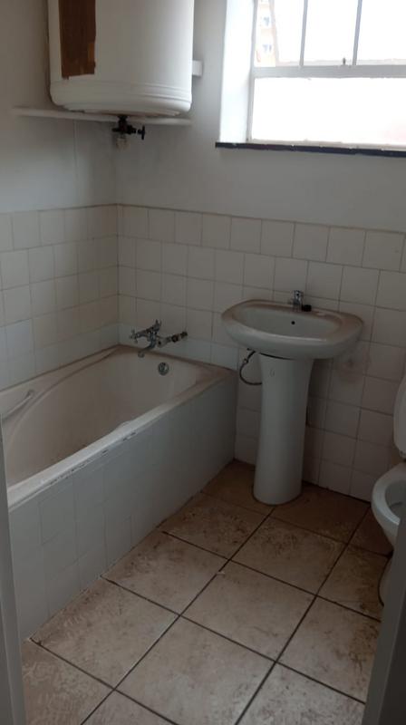 1 Bedroom Property for Sale in Sunnyside Gauteng