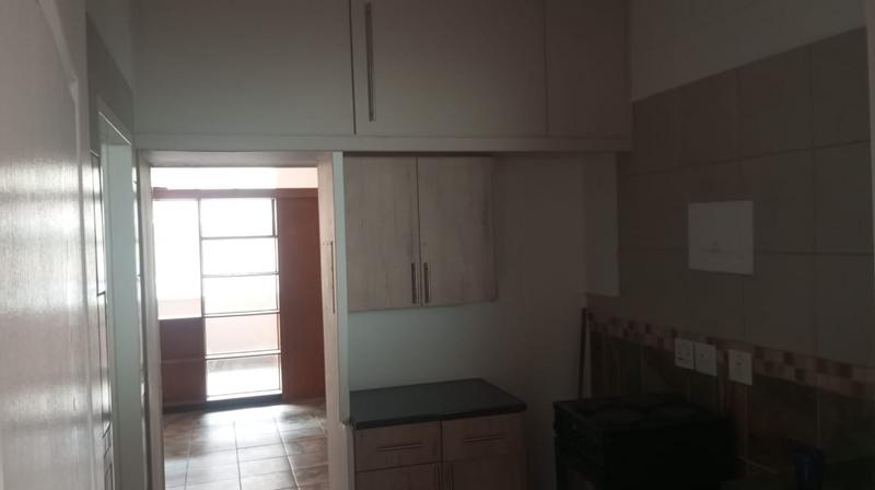 1 Bedroom Property for Sale in Sunnyside Gauteng