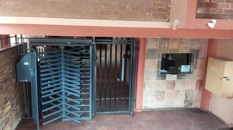 1 Bedroom Property for Sale in Sunnyside Gauteng