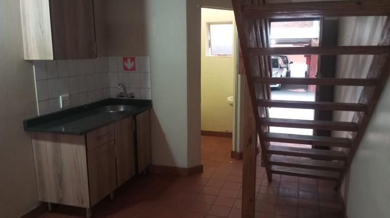 1 Bedroom Property for Sale in Sunnyside Gauteng