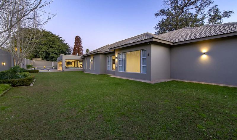 4 Bedroom Property for Sale in Bedfordview Gauteng