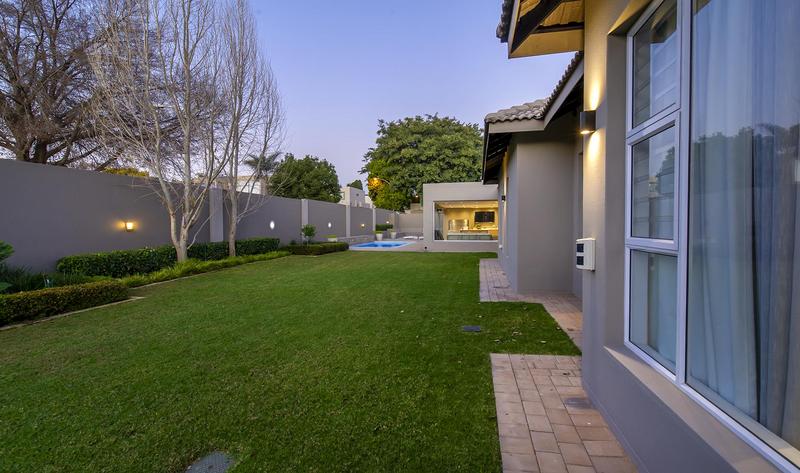 4 Bedroom Property for Sale in Bedfordview Gauteng