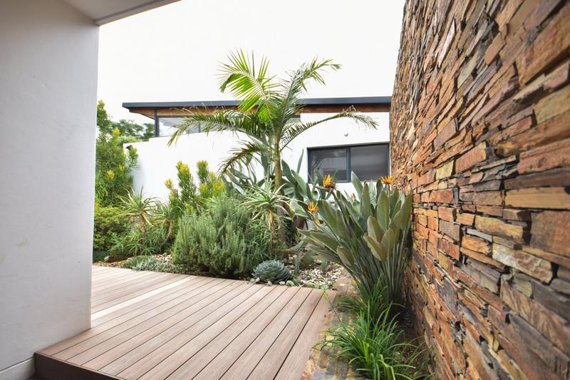 To Let 4 Bedroom Property for Rent in Midstream Estate Gauteng
