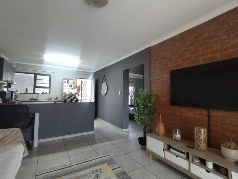 To Let 2 Bedroom Property for Rent in Jansenpark Gauteng