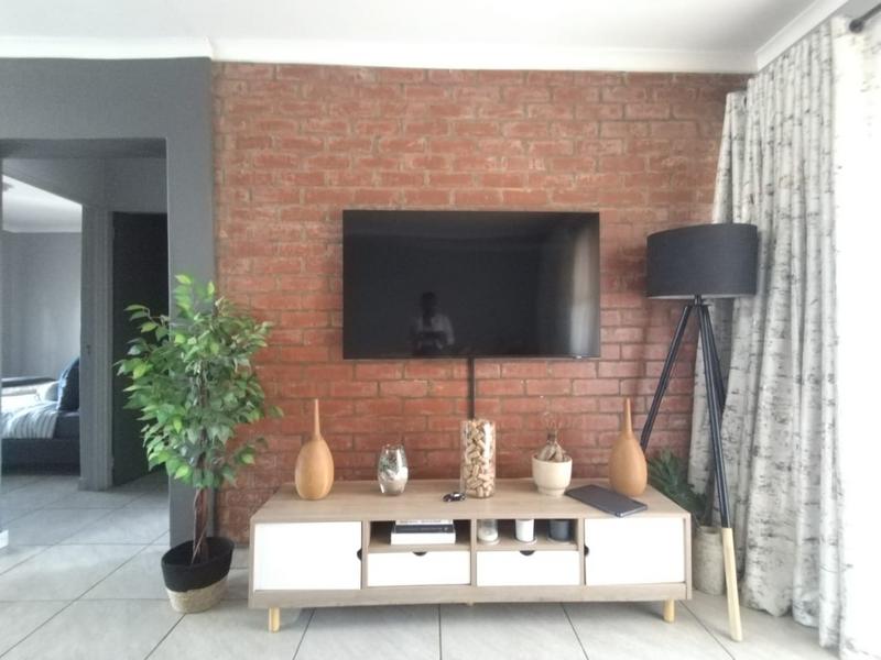 To Let 2 Bedroom Property for Rent in Jansenpark Gauteng