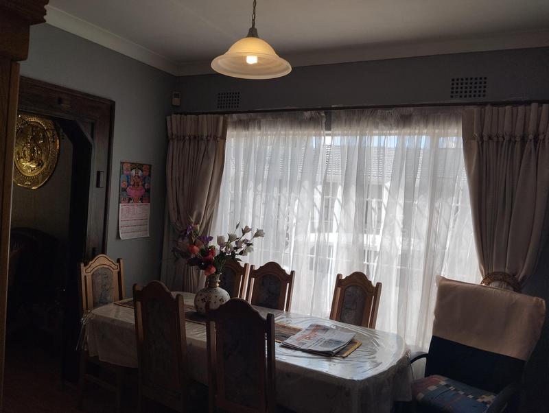 4 Bedroom Property for Sale in Hurlyvale Gauteng