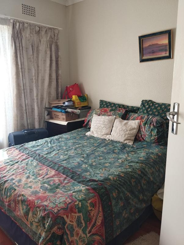 4 Bedroom Property for Sale in Hurlyvale Gauteng