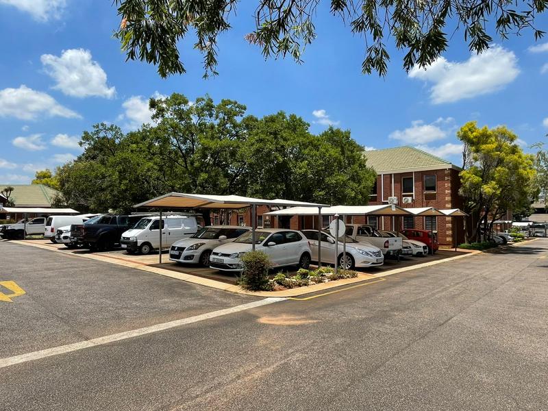 To Let commercial Property for Rent in Die Hoewes Gauteng