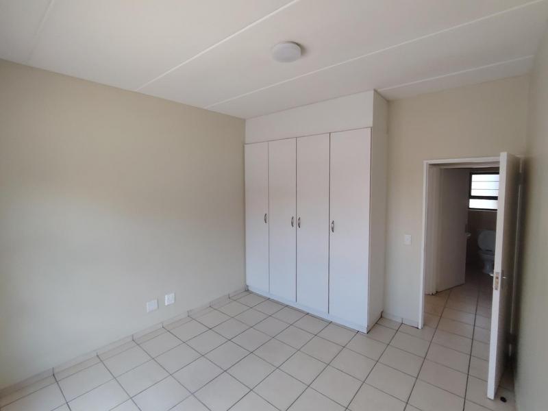 To Let 2 Bedroom Property for Rent in Kosmosdal Gauteng